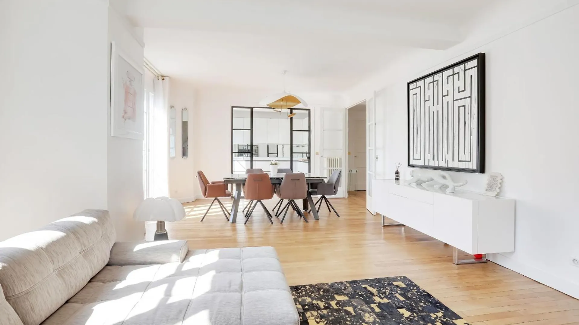 Typical Parisian Apartment Francie
